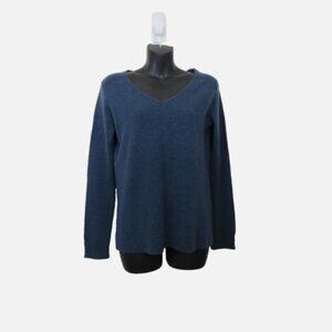 Neiman Marcus Size Small Cashmere V Neck Sweater Blue Pullover Basic